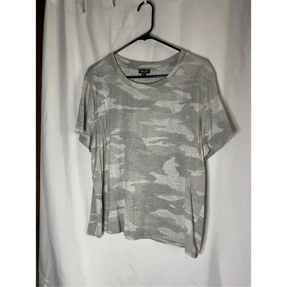 Splendid Grey Camo T-Shirt Woman’s Size XX-Large